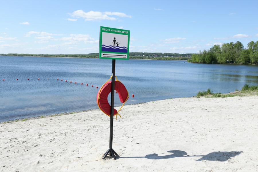 Роспотребнадзор запретил купаться на трех пляжах в Челябинске