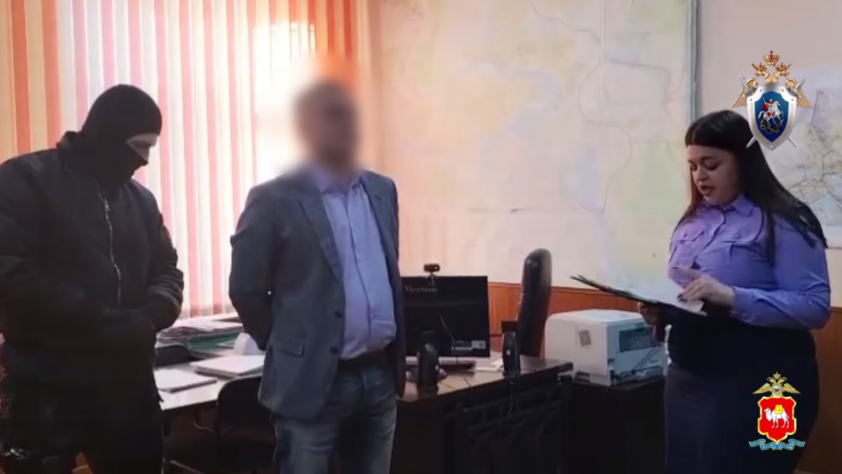 Бывшего замглавы администрации Троицка отдали под суд по делу о взятке*