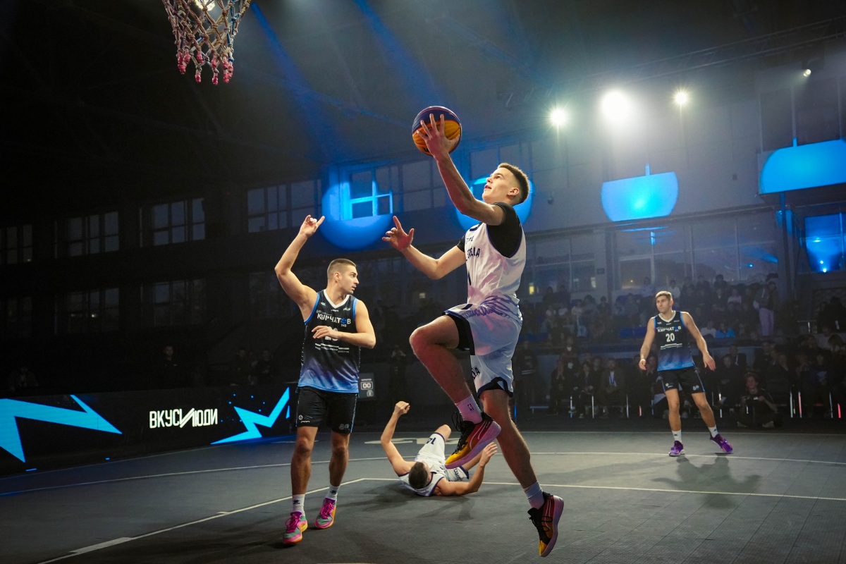 Челябинск принял престижные соревнования по баскетболу 3х3 с участием ведущих команд страны*1