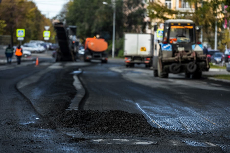 Почти 1,3 миллиона «квадратов» дорог отремонтировали за сезон в Челябинске*1