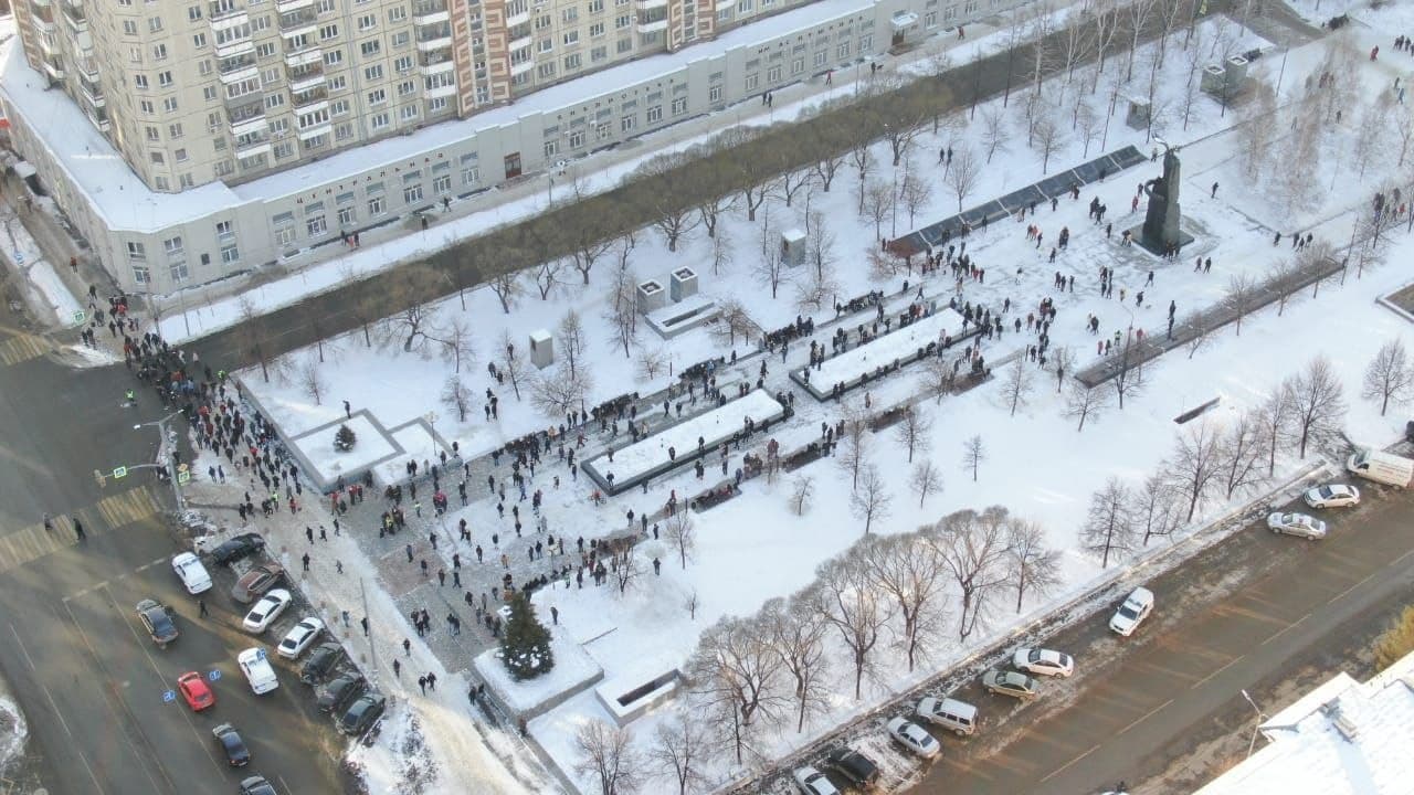 Не все участники уличной акции в Челябинске дошли до конца