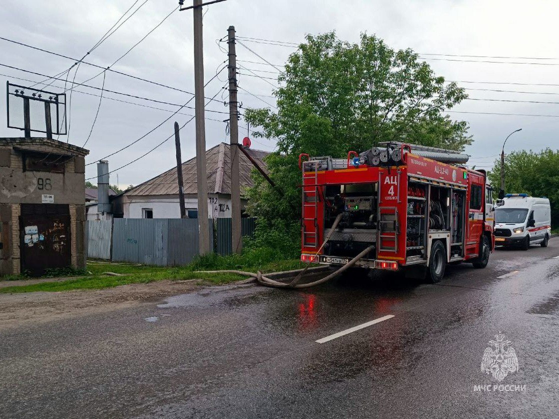 21-летний парень погиб во время пожара в частном доме в Челябинске*