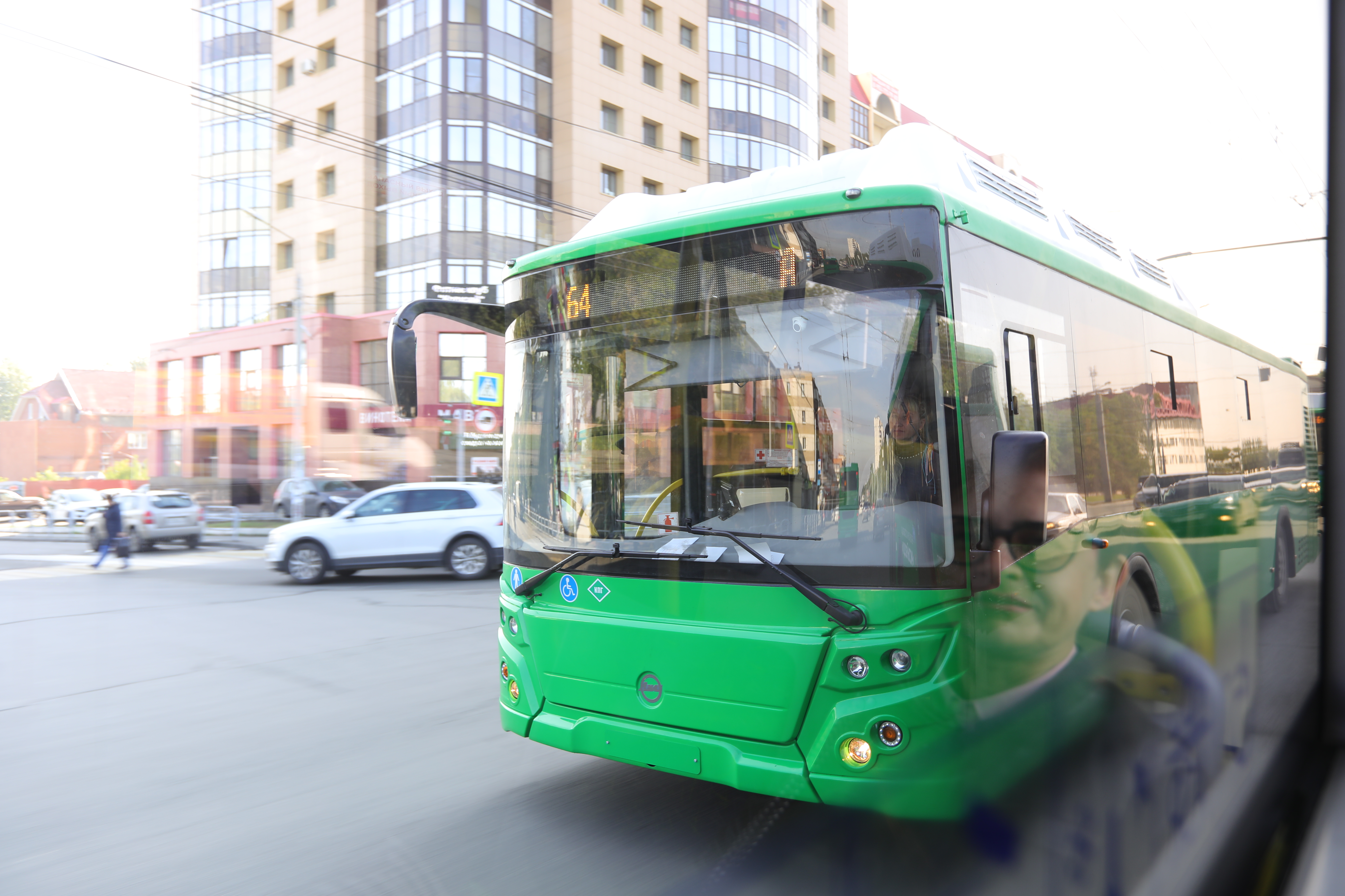ФАС остановила закупку новых автобусов за 1,3 млрд для Челябинска*1