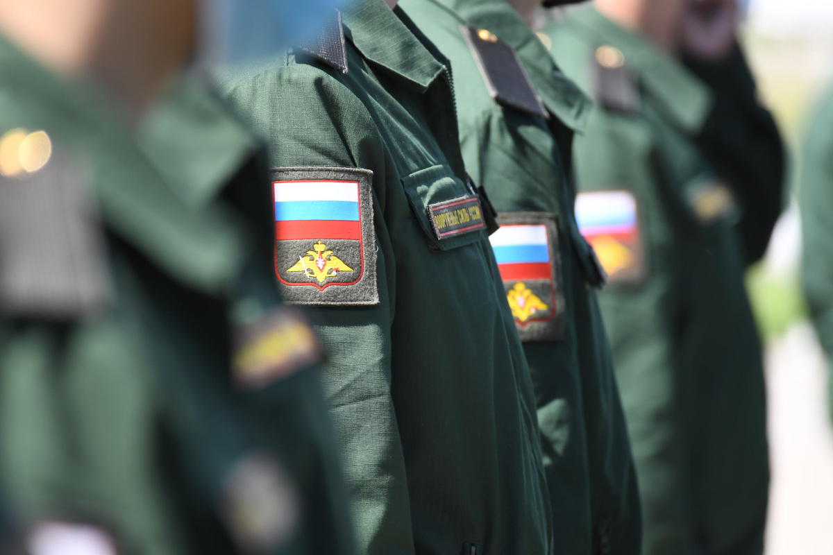 Контрактник из Каслей и отец из Снежинска освобождены из плена*