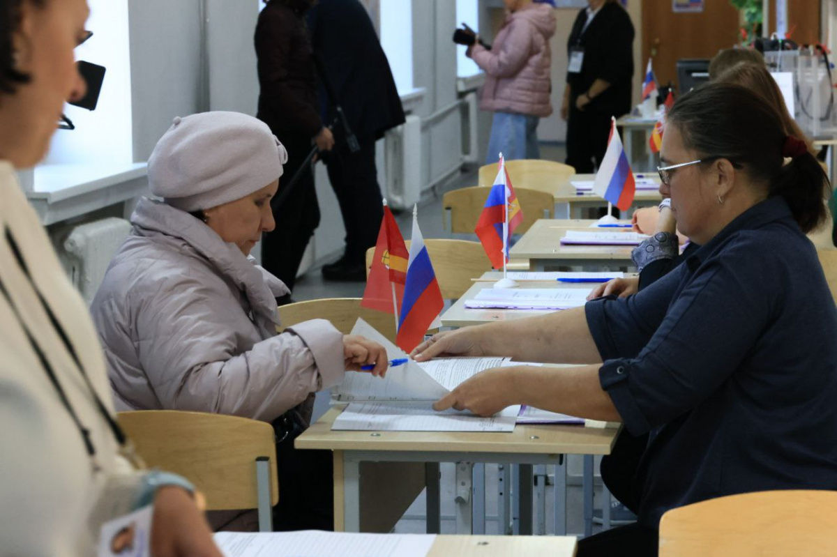 К 15.00 явка избирателей на выборах в Челябинской области составила 10,85%*1