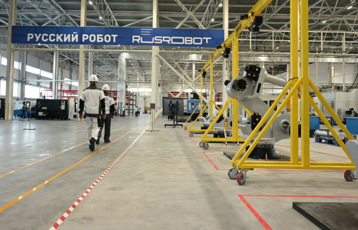 Михаил Мишустин назвал Челябинскую область центром промышленной роботизации*