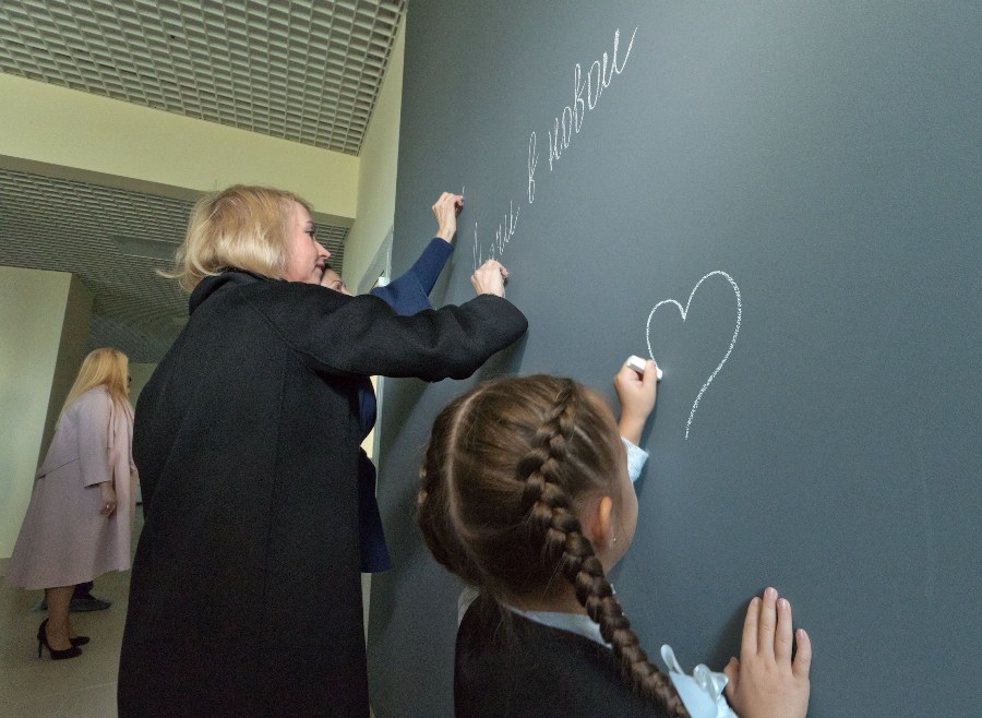 В Челябинской области сделали главный шаг по переводу школ на одну смену
