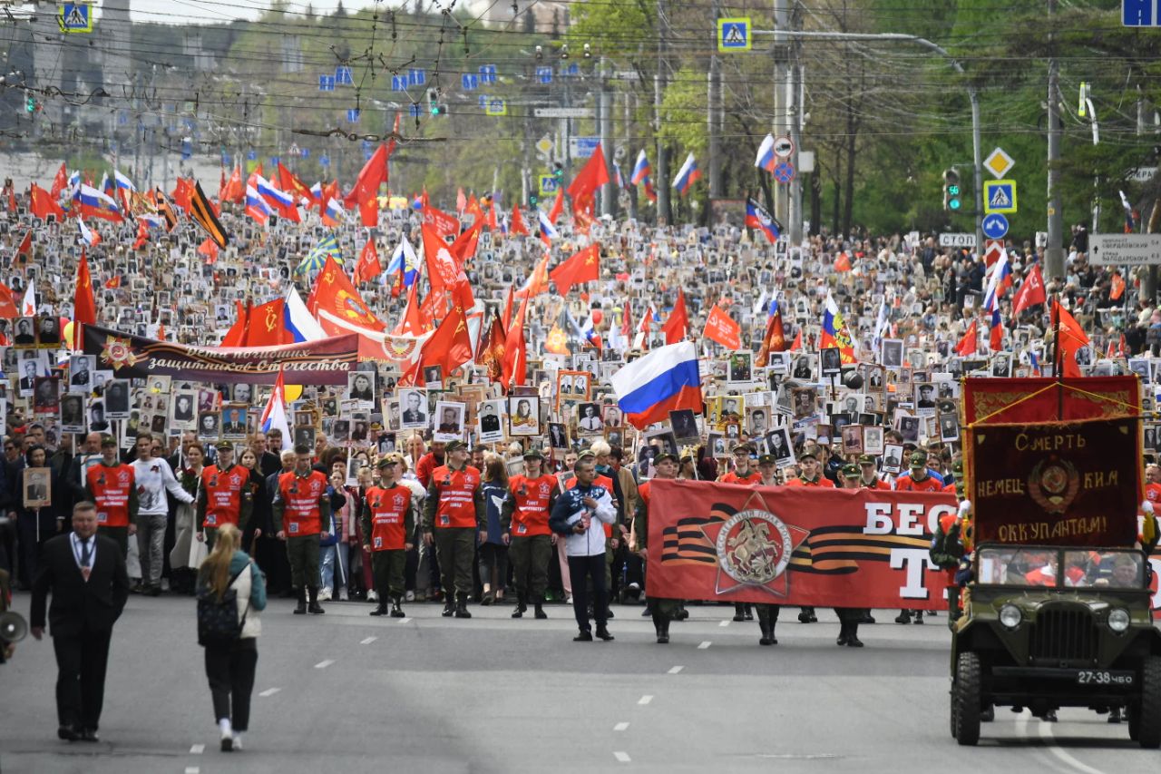 На шествии бессмертного полка