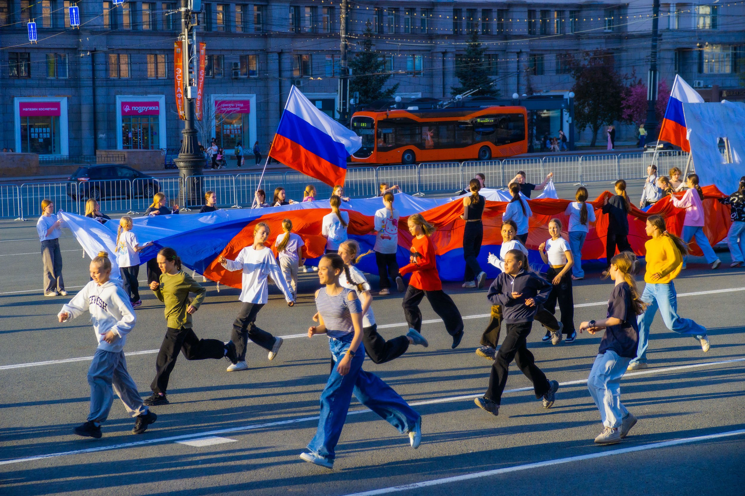 Еще чуть-чуть до Победы: как Челябинск готовится к празднованию 9 Мая