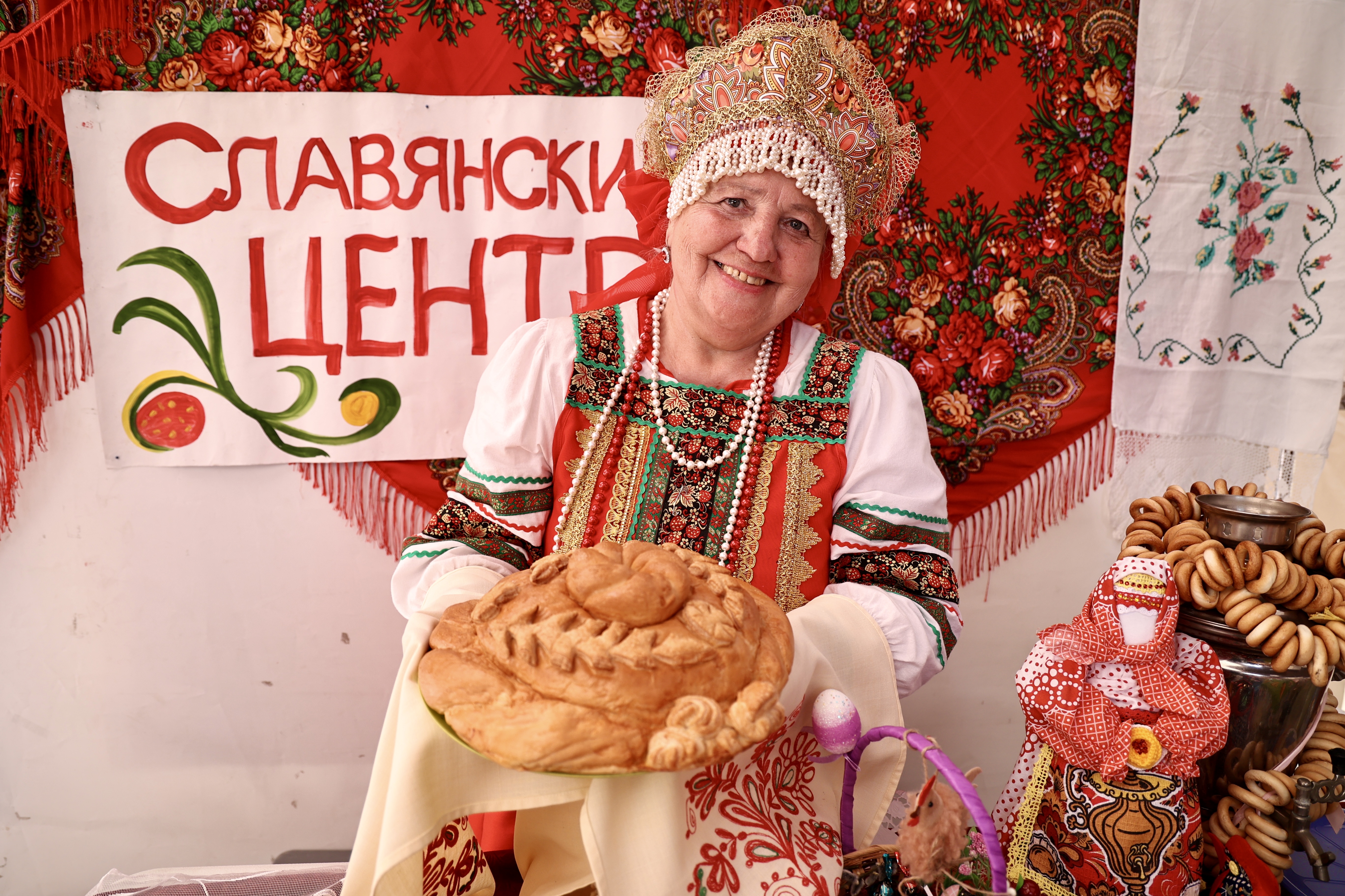 Грандиозный праздник у собора: лучшие фото Дня славянской письменности в Челябинске