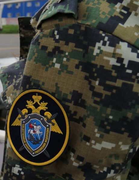 Трех южноуральцев обвинили в изнасиловании несовершеннолетних на «вписке»