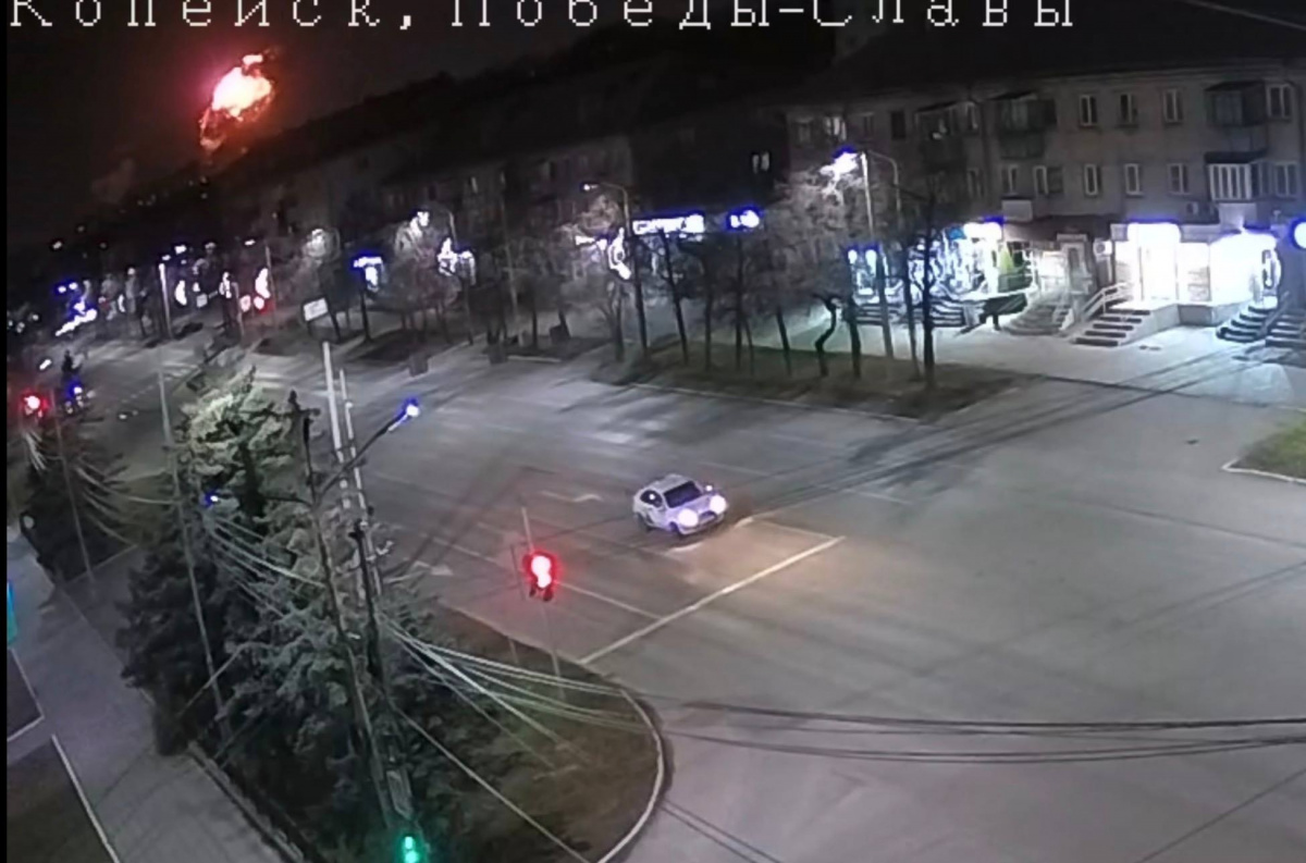 Четыре человека погибли после ночного взрыва на заводе в Копейске*