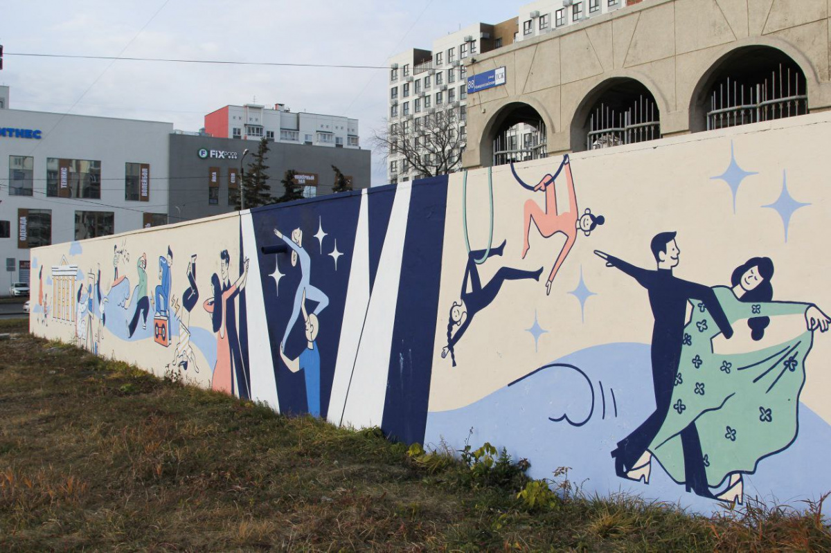 Бесплатная арт-галерея появилась у набережной озера Смолино в Челябинске*