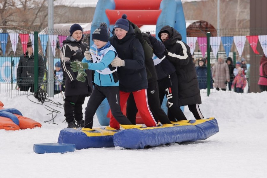Более 500 человек отпраздновали Всемирный день снега в Коркино