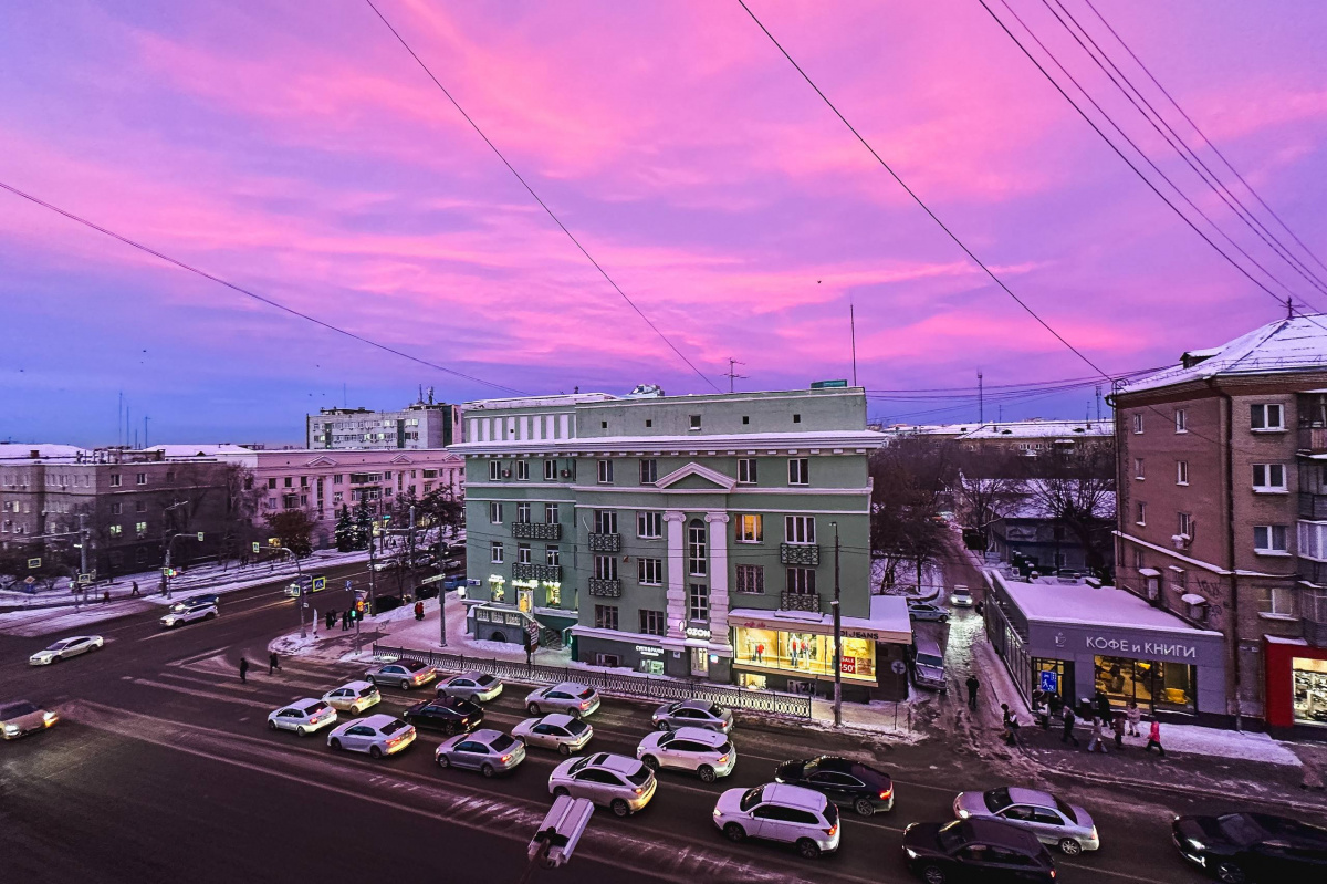 Фантастичный закат сфотографировали в небе над Челябинском*1