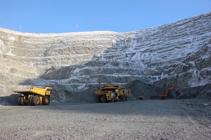 Чиновники дали добро на разработку рудника в Чесменском районе