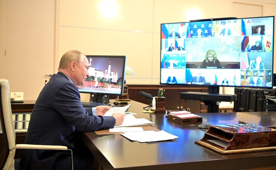 Путин поддержал предложение о «каникулах» по ковиду с 30 октября