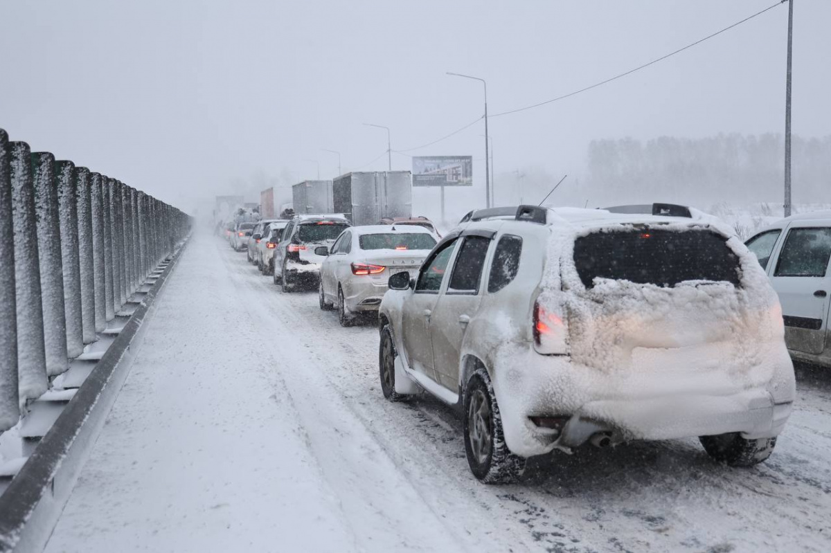 На трассе М-5 в Челябинской области сняли ограничения для транспорта*1