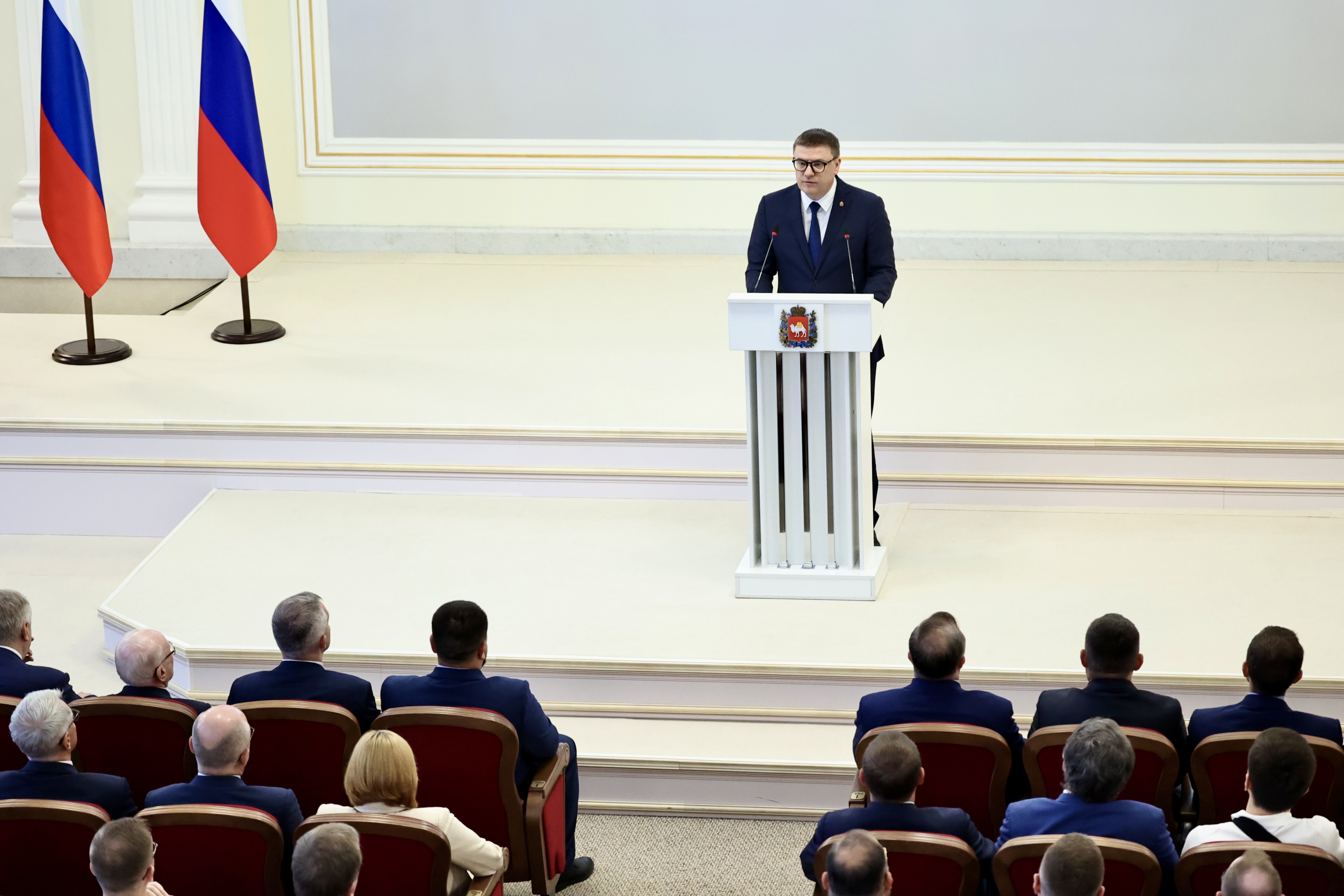 Первое послание Алексея Текслера восьмому созыву ЗСО: фотореп из парламента