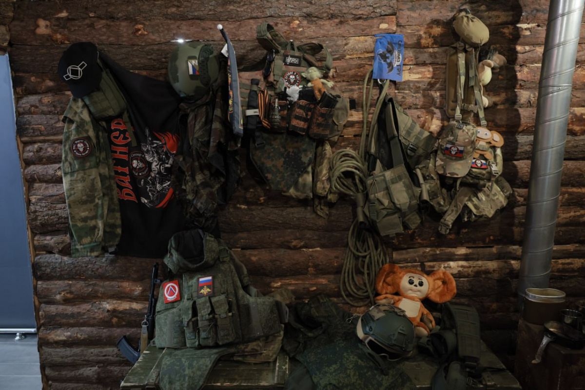 В Челябинске открылась выставка о героях специальной военной операции*