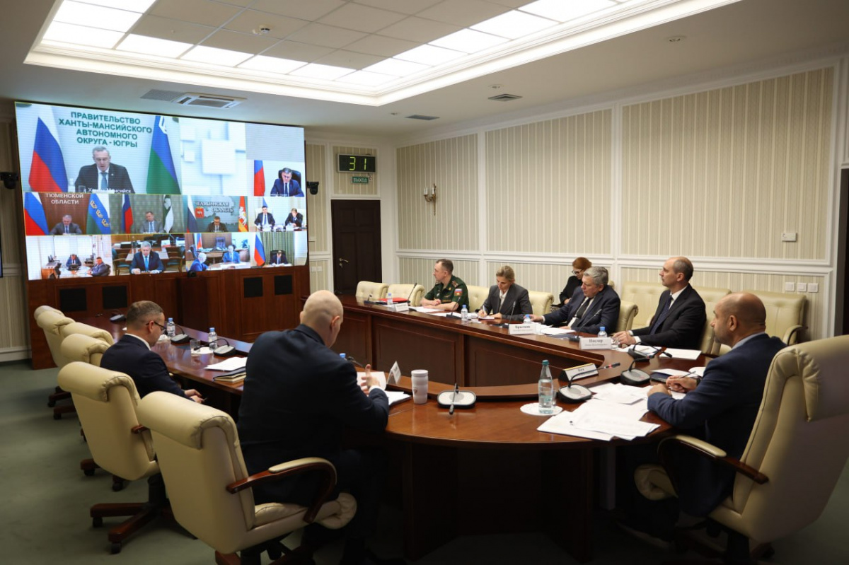 Алексей Текслер доложил полпреду Артёму Жоге о подготовке к отопительному сезону*