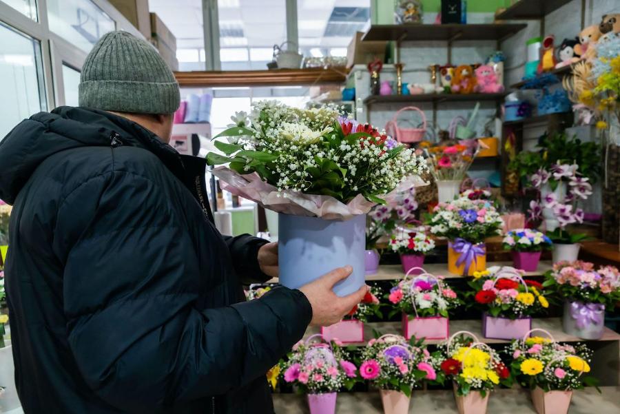 Траты челябинцев на покупку цветов за год выросли на 21%*1