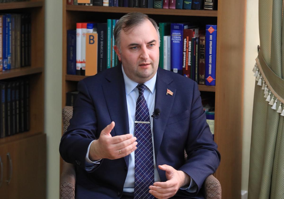 Спикер парламента Челябинской области высказался про депутатские инициативы*1