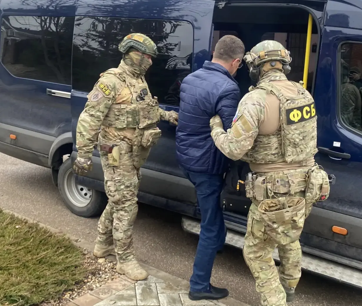 Бывшего топ-менеджера ММК задержали по подозрению в коммерческом подкупе*