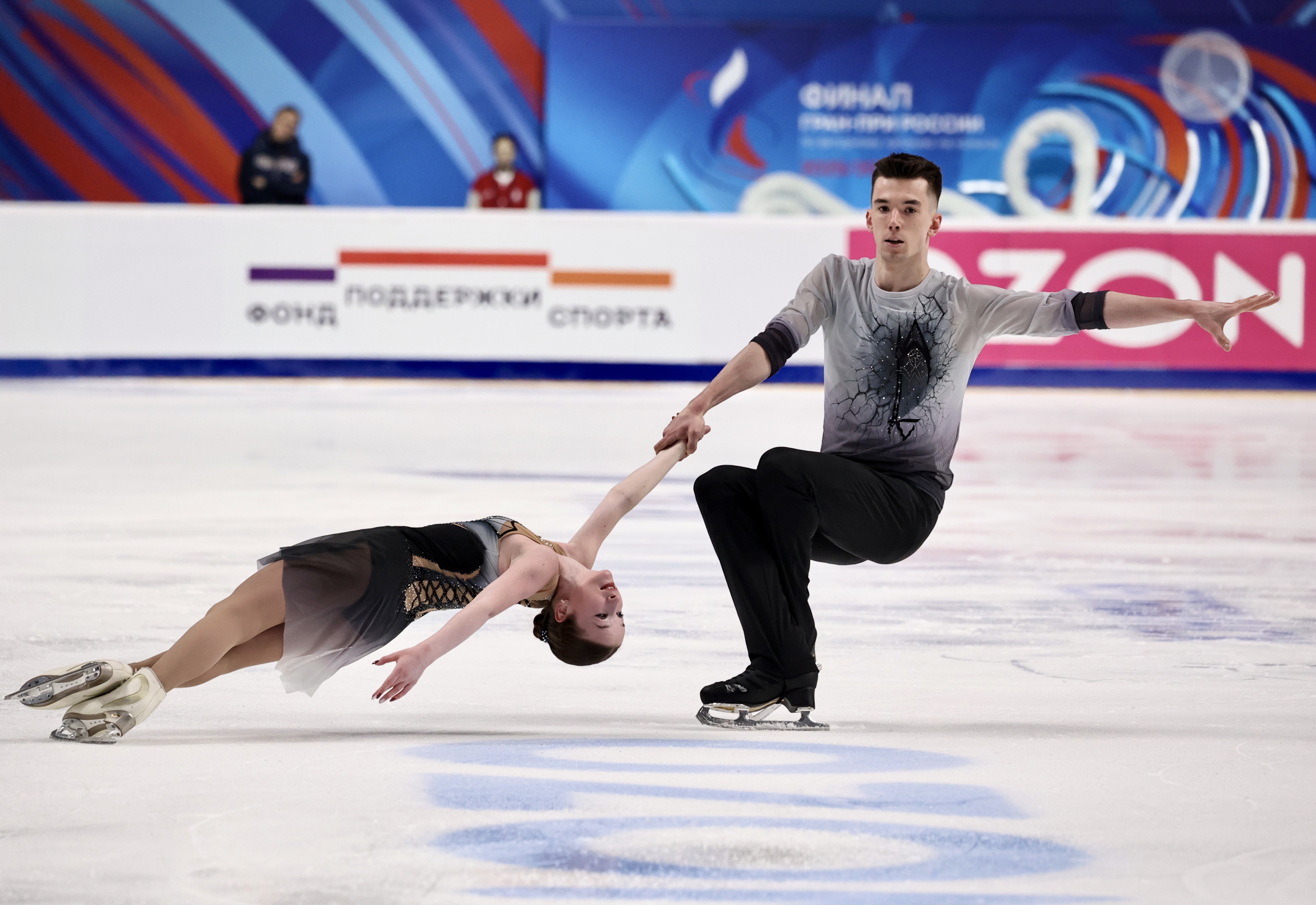 Все снова в восторге: Челябинск принимает юниорское первенство по фигурному катанию