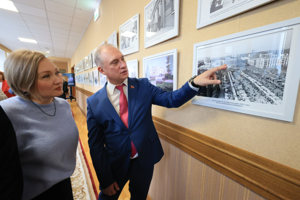 2d4a3607.jpg 2d4a3607.jpg