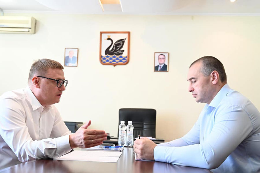 Алексей Текслер провер рабочий день в Еманжелинске