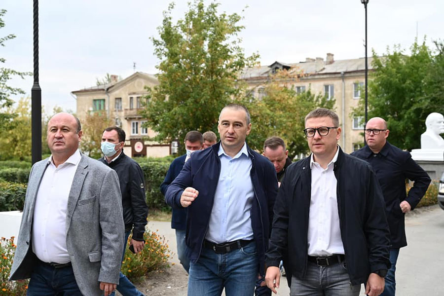 Алексей Текслер провер рабочий день в Еманжелинске