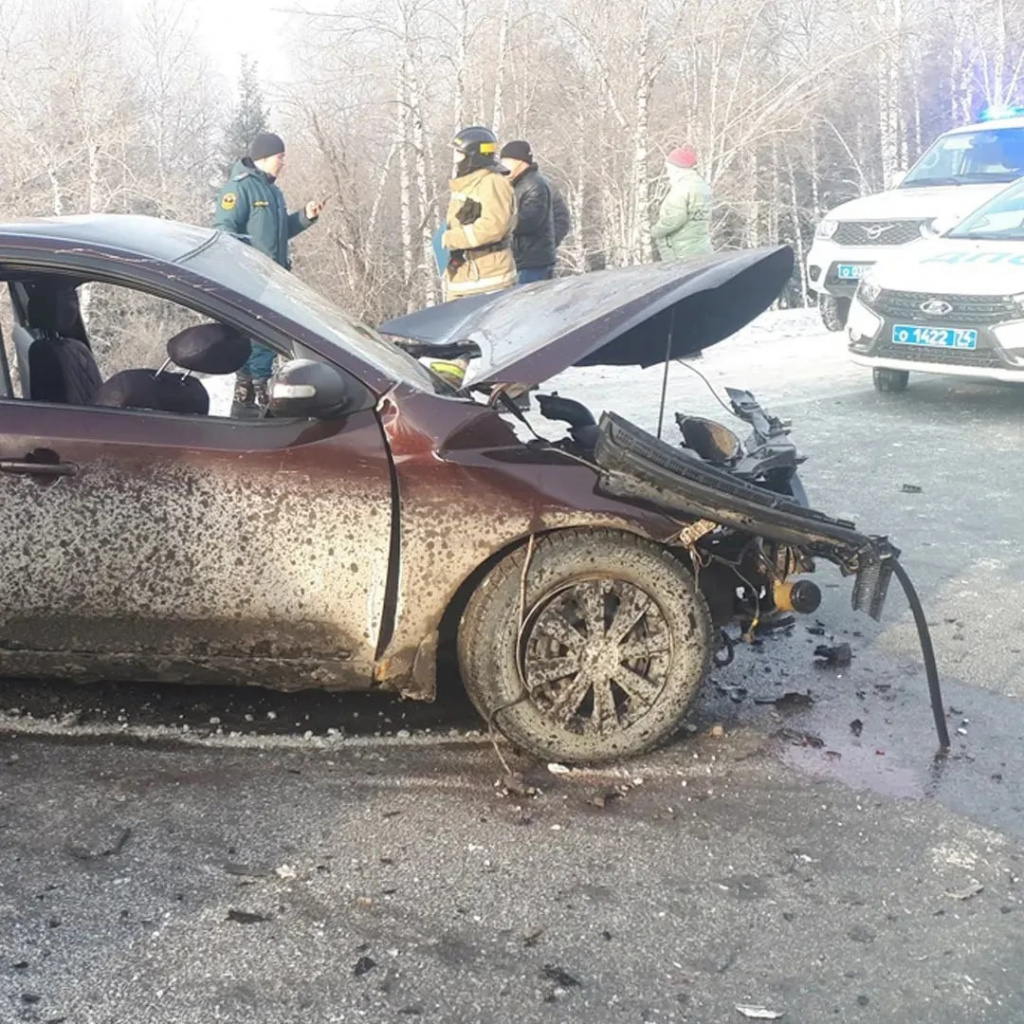 Два человека пострадали в жутком ДТП на М5 в Челябинской области │ Челябинск  сегодня