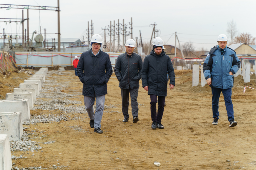 EIE08603.jpg EIE08603.jpg