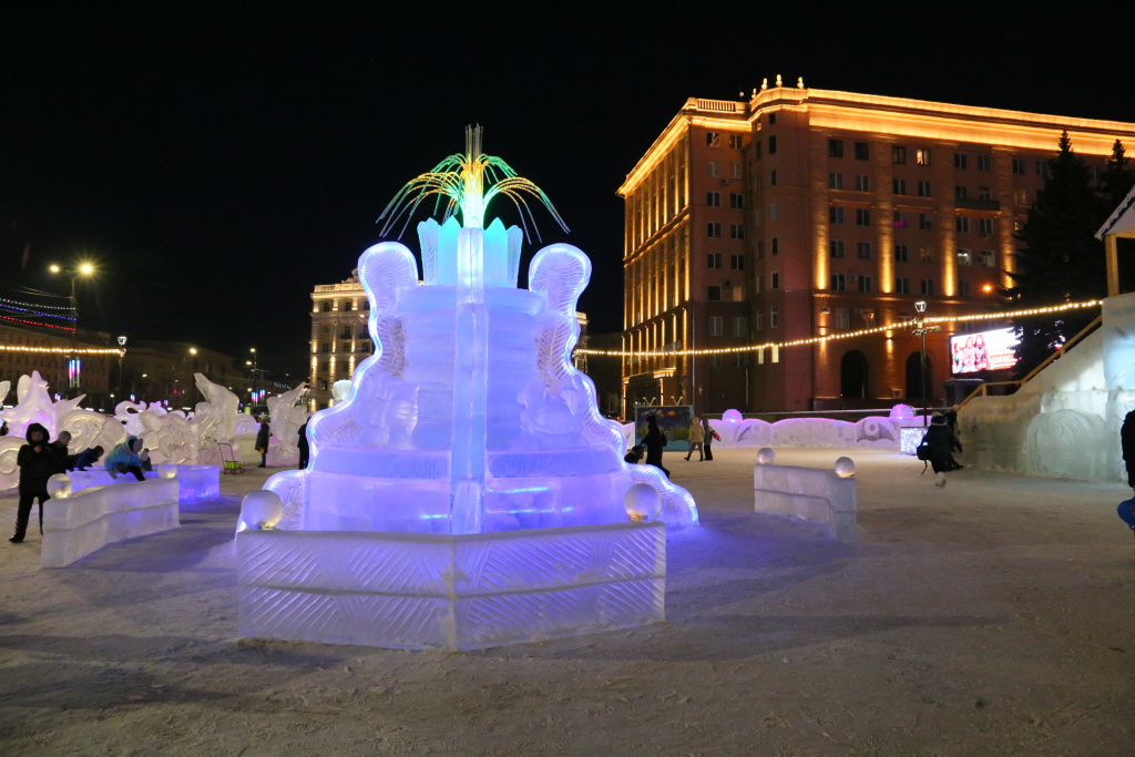 Ледовый городок в челябинске фото