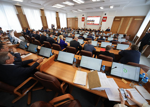 Эксперты: Заксобрание Челябинской области ждет обновление и омоложение