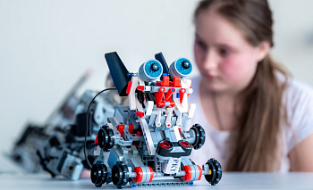 Челябинские школьники стали лидерами в программировании и робототехнике