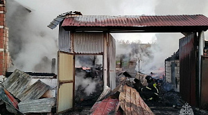 Южноуралец погиб при попытке спасти документы из горящего дома