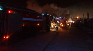 В Магнитогорске торговые павильоны сгорели из-за включенных обогревателей