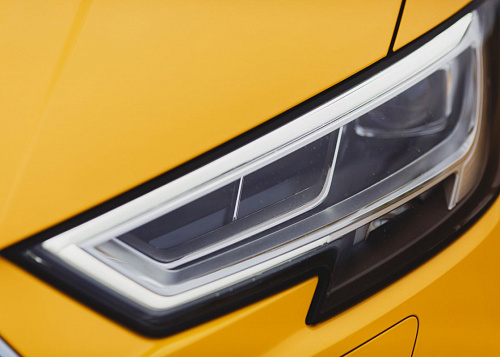 Средняя цена нового авто в Челябинске составила 2,42 миллиона рублей