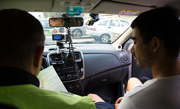 Шесть автомобилей арестовали в Копейске во время облавы на водителей-должников