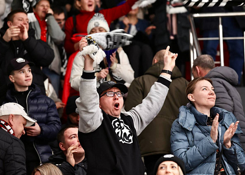 «Трактор» вырвал победу во время тяжелого матча в Хабаровске