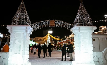 Главный ледовый городок Челябинска посетили 182 тысячи человек