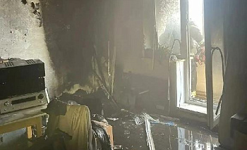 Пожарные в Челябинске вынесли старичка на руках с 10 этажа