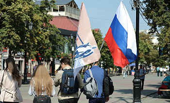 Челябинца задержали за похищенный со столба флаг РФ