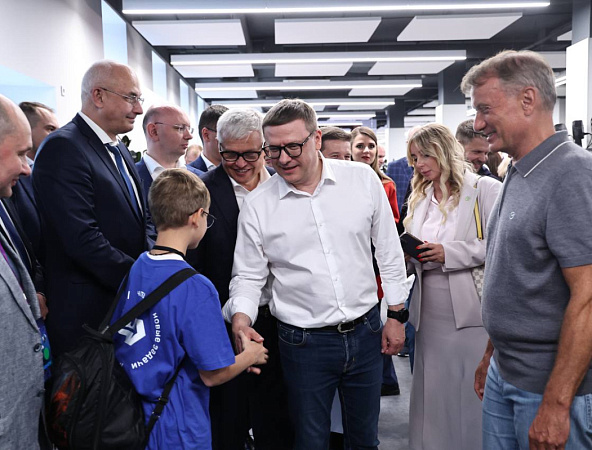 Семь лет губернаторства Алексея Текслера: какими их увидели эксперты