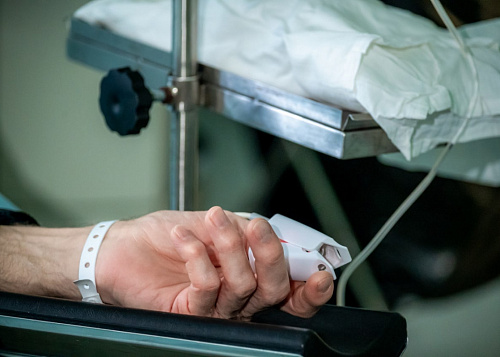 Инновацию для сохранения голоса и мимики при операциях внедрили в Челябинске