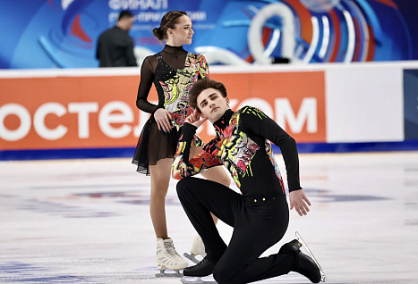 Все снова в восторге: Челябинск принимает юниорское первенство по фигурному катанию