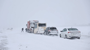 Водителей призвали отложить поездки по Челябинской области из-за непогоды