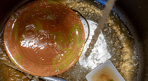 В пяти районах Челябинска может позеленеть вода из-под крана